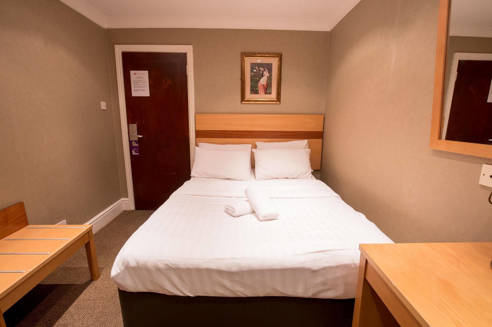 Newham Hotel London Eksteriør billede