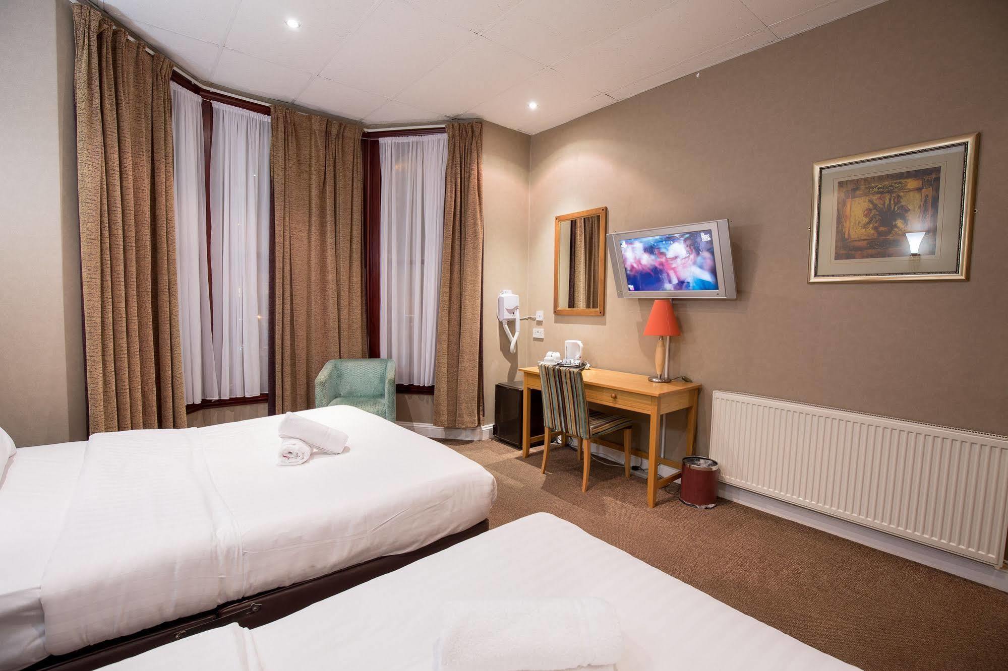Newham Hotel London Eksteriør billede