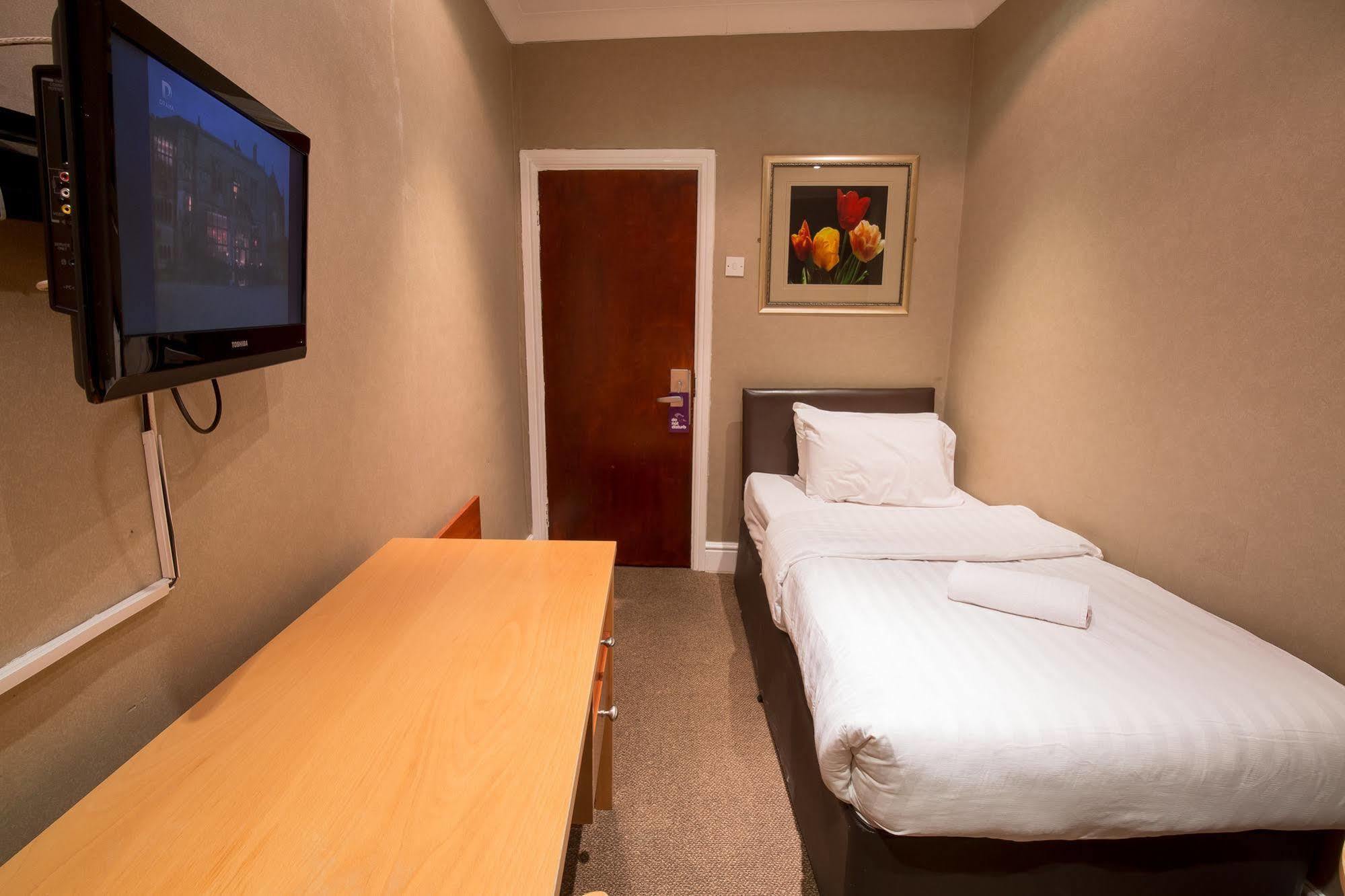 Newham Hotel London Eksteriør billede