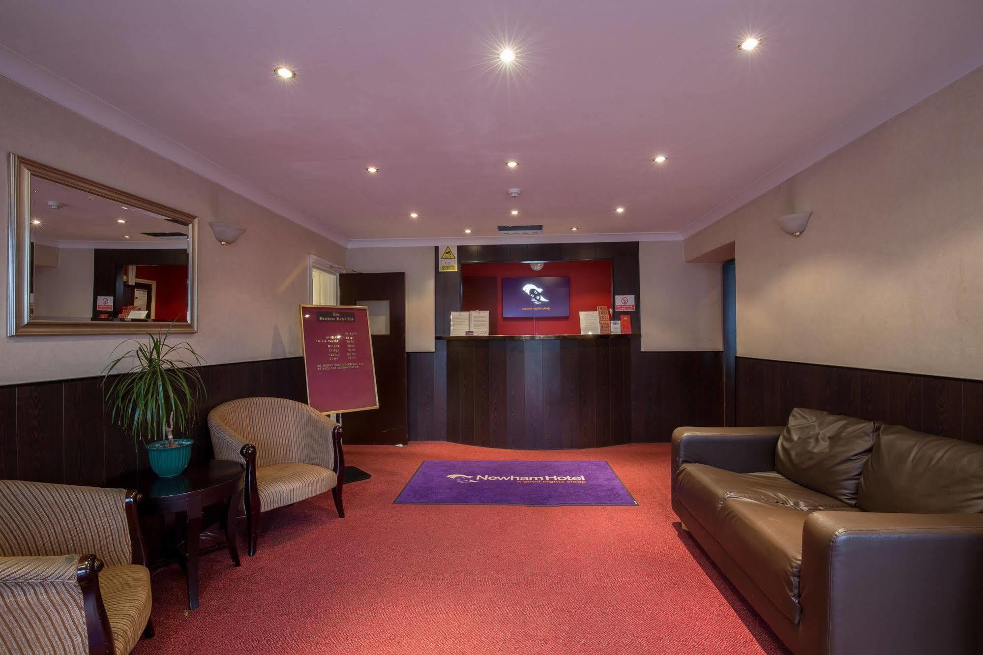 Newham Hotel London Eksteriør billede