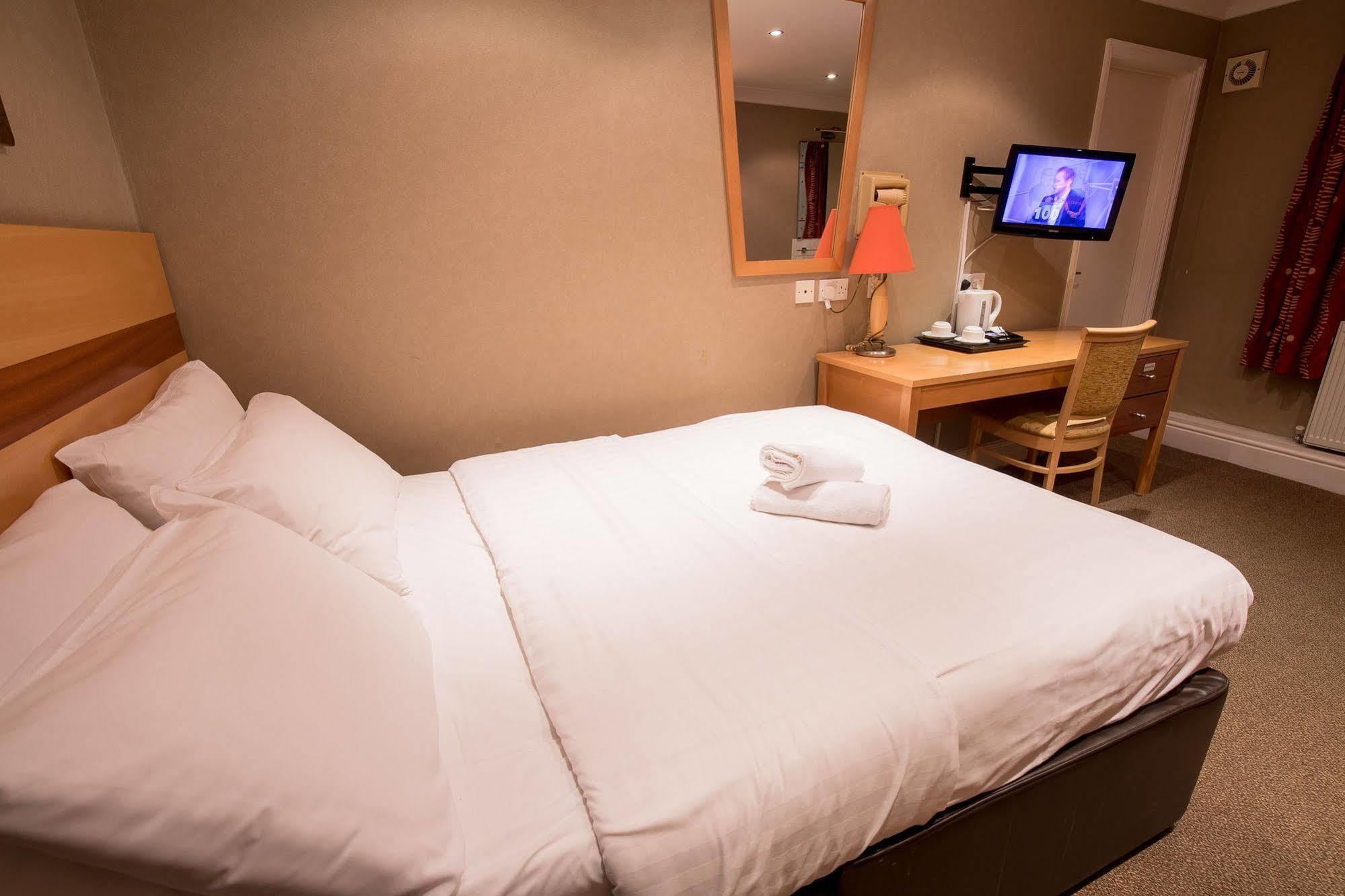 Newham Hotel London Eksteriør billede